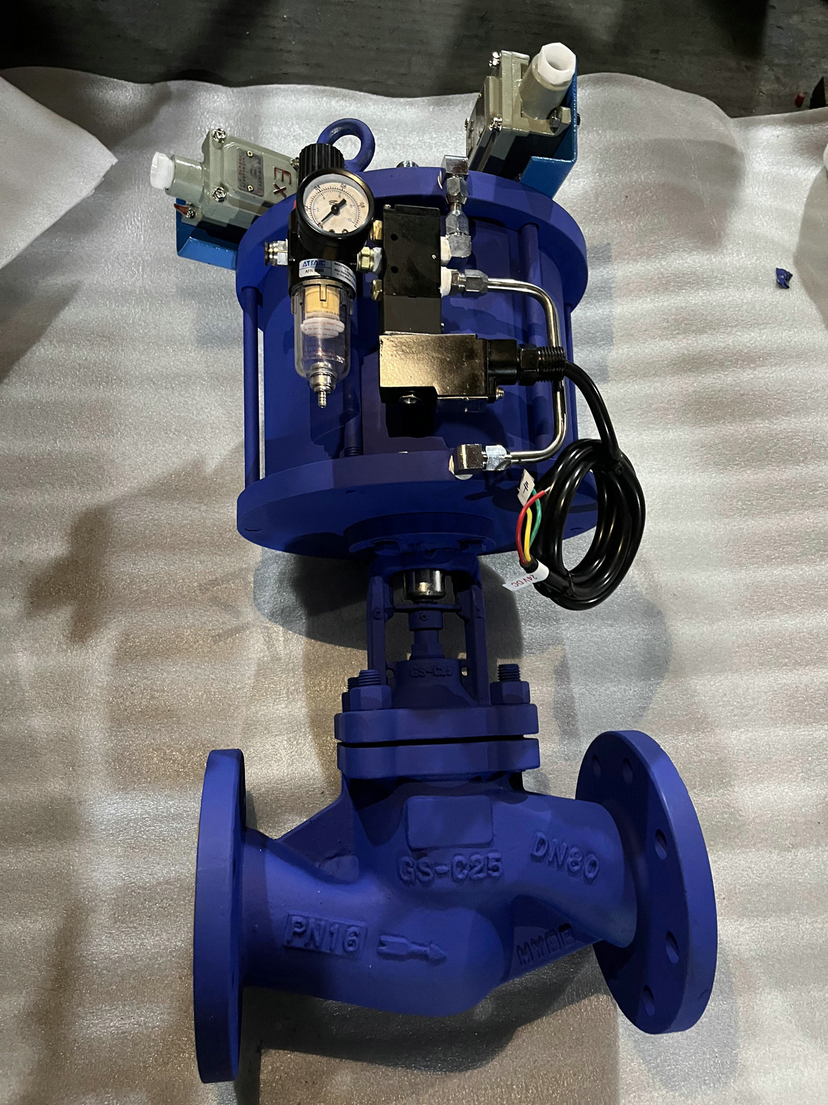 气动波纹管截止阀1