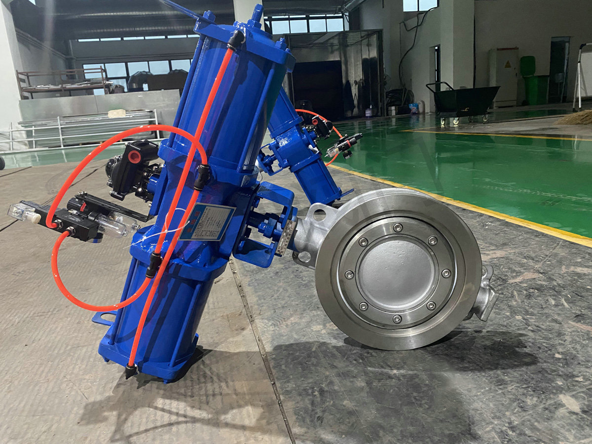 气动硬密封蝶阀6