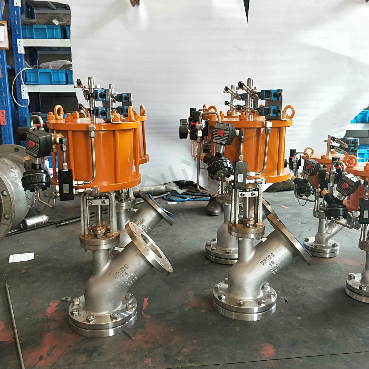 气动上展示放料阀2